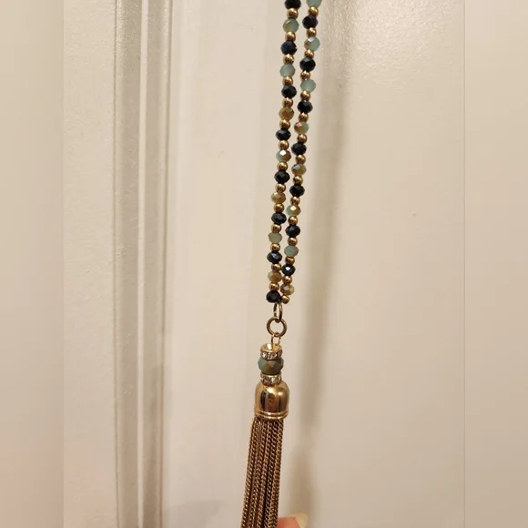 Multifaceted Crystal Tassel Lariat Necklace - Blue & Gold - Picture 2 of 8